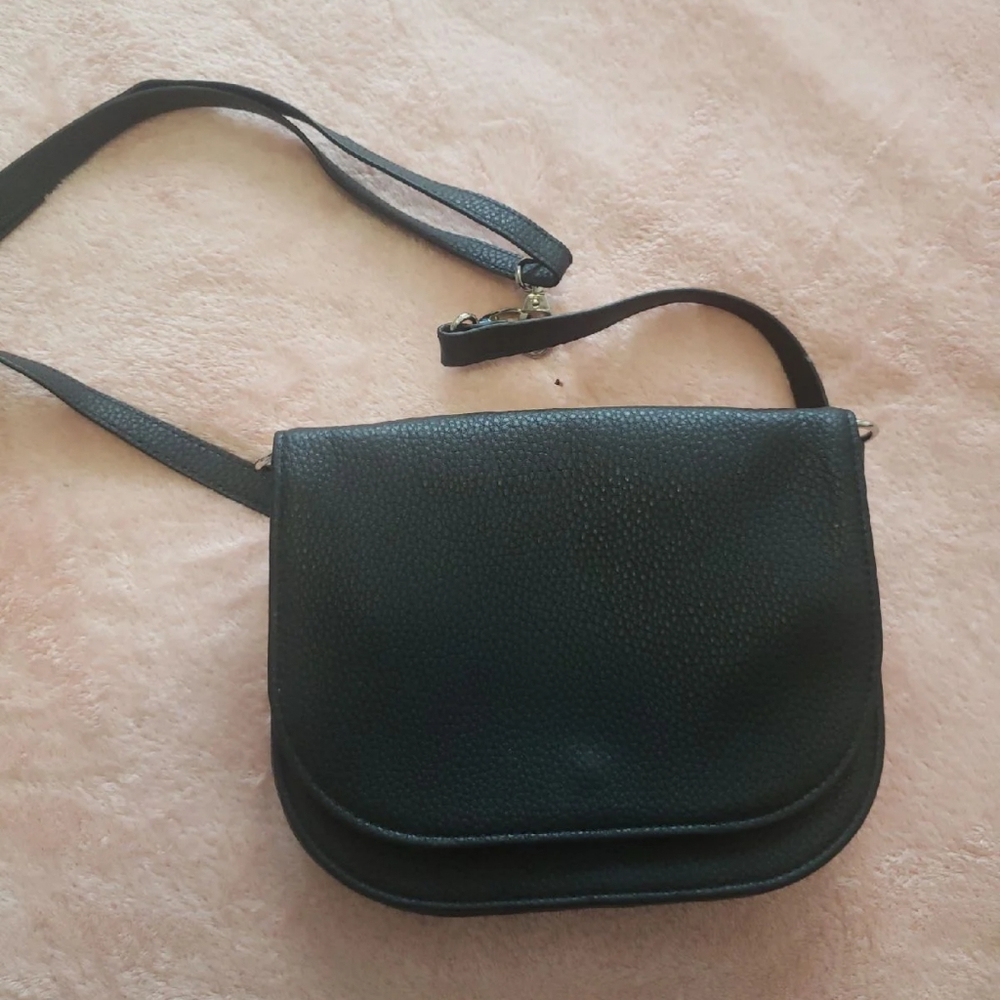 Thirty-one convertible mini crossbody